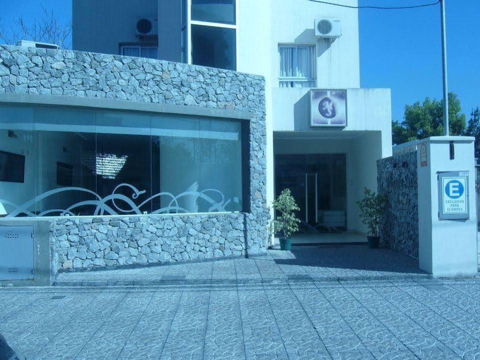 Morada Suites Campana Exterior photo